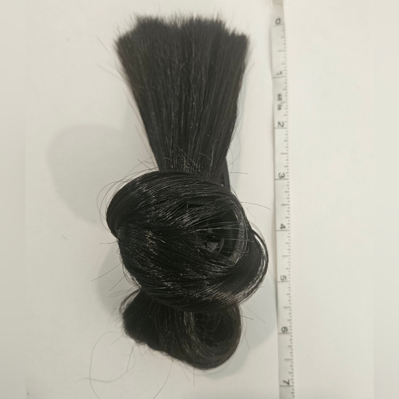 NEW Black Women's Hair Bun Extension Clip Seamless Low Knot - Picture 6 of 7